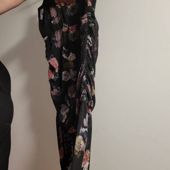 Maurices Floral Midi V-Neck Dress - Picture 2 of 4